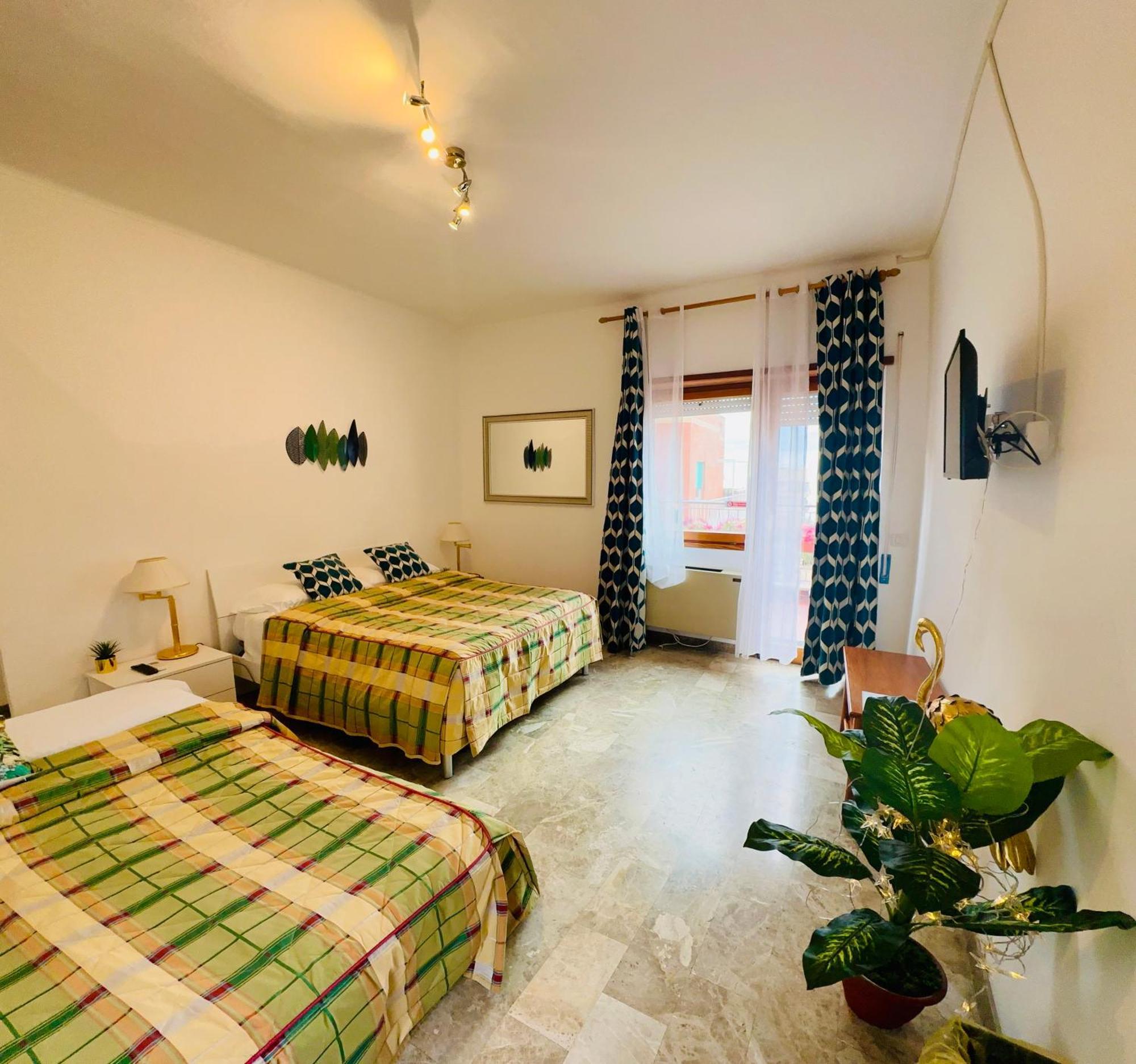 Penthouse Salus Sea View Terrace Lido di Ostia Exterior foto
